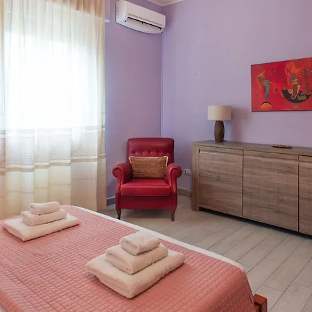 Welcomely - Central Comfort Holiday House Appartement