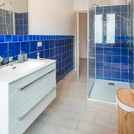 Appartement Welcomely - Central Comfort Holiday House *