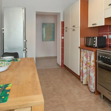Apartment Welcomely - Central Comfort Holiday House Alghero