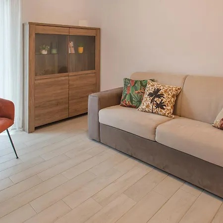 Apartment Welcomely - Central Comfort Holiday House *